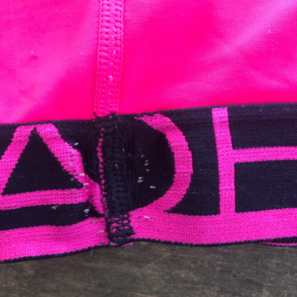 LAST CHANCE Under armour sports bra - Picture 3 of 7
